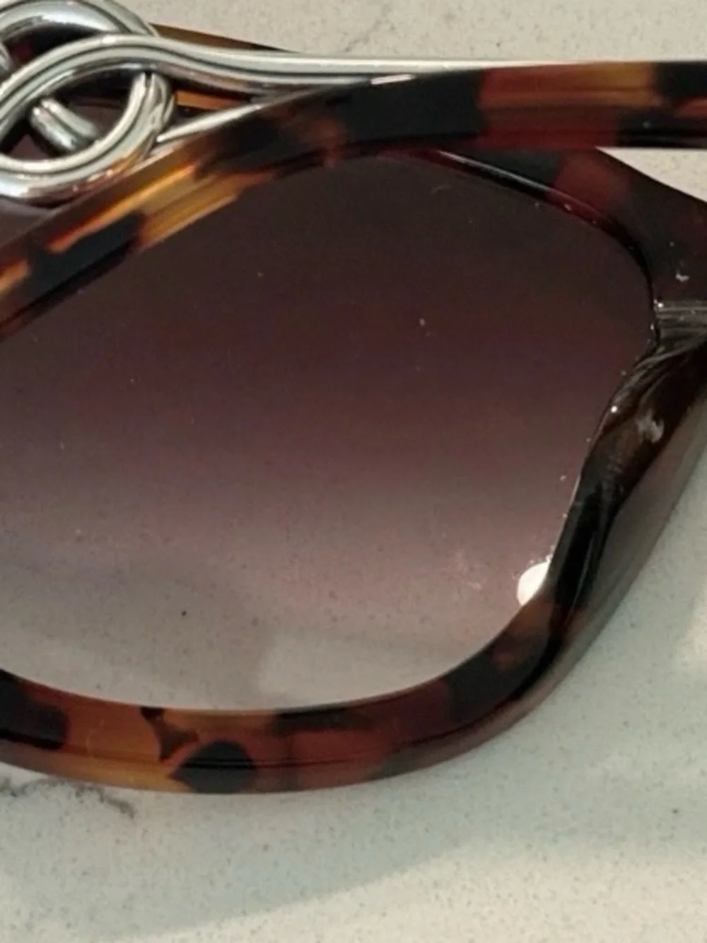 Brighton Interlock Cascade Women’s Sunglasses Tortoise Frame Brown Gradient Lens